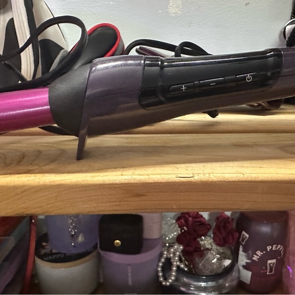 Remington Black and Pink Hair Curling Wand with curved barrel - Picture 3 of 6
